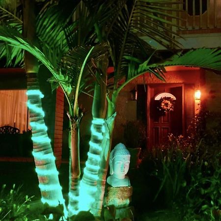 Tropical Retreat Close To Beach Grover Beach Eksteriør bilde